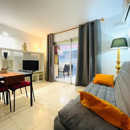 Renovado Apartamento En Zona Residencial A Pasos Del Mar Salou Kültér fotó